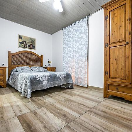 Apartamento En Olvera Con Garaje Εξωτερικό φωτογραφία