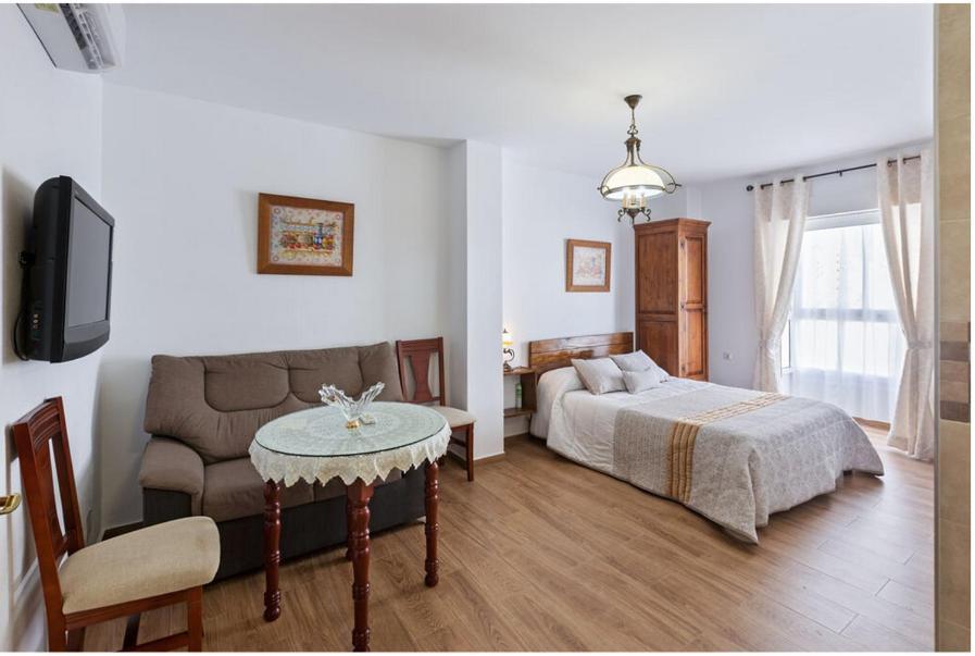Apartamento En Olvera Con Garaje Εξωτερικό φωτογραφία