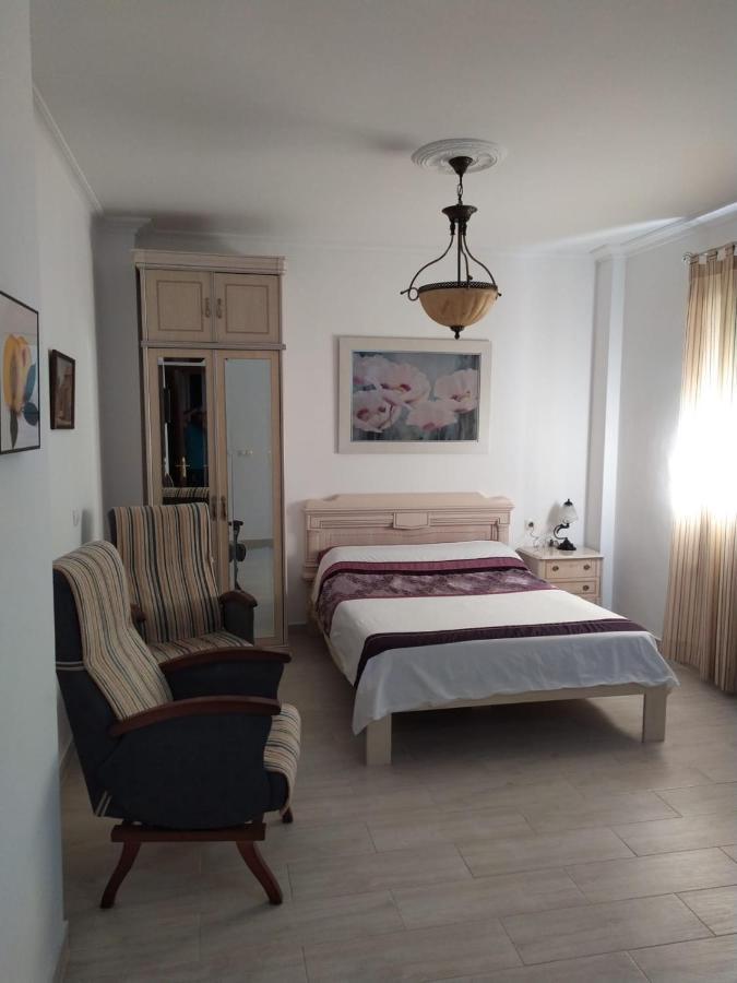 Apartamento En Olvera Con Garaje Εξωτερικό φωτογραφία